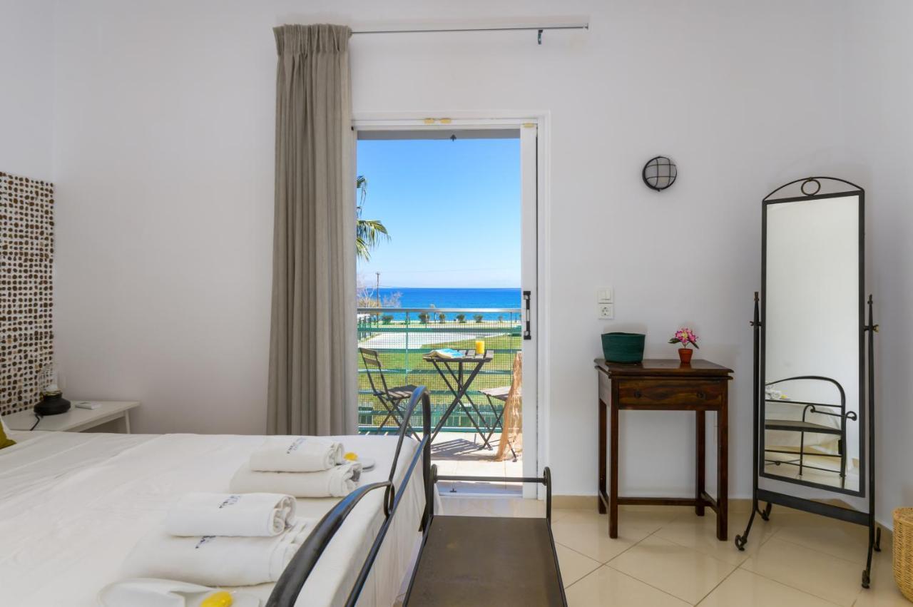 Beachfront Alexandra *