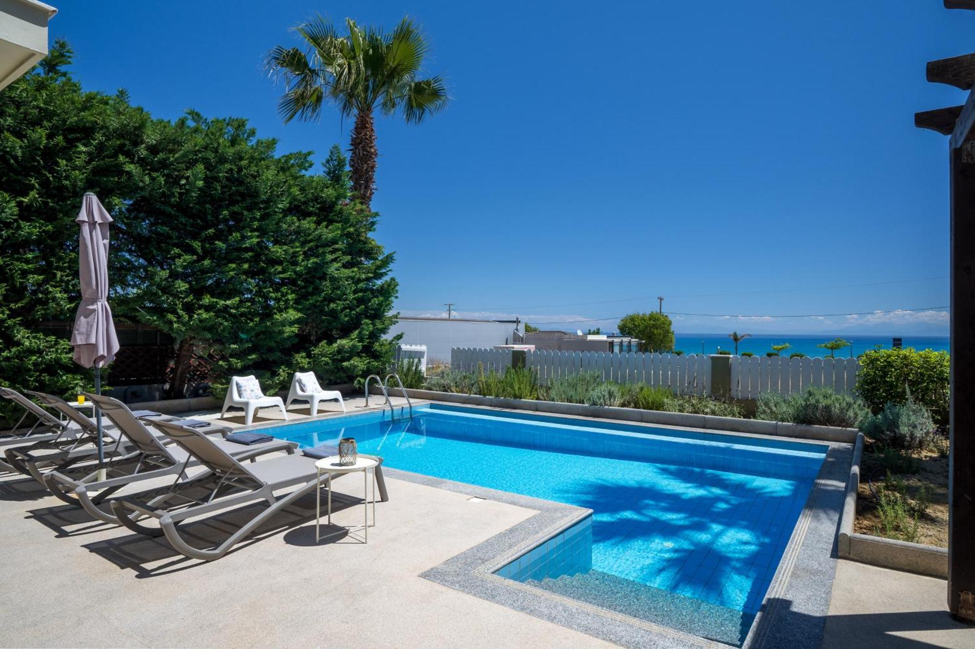 Beachfront Alexandra Villa Skala (Kefalonia)