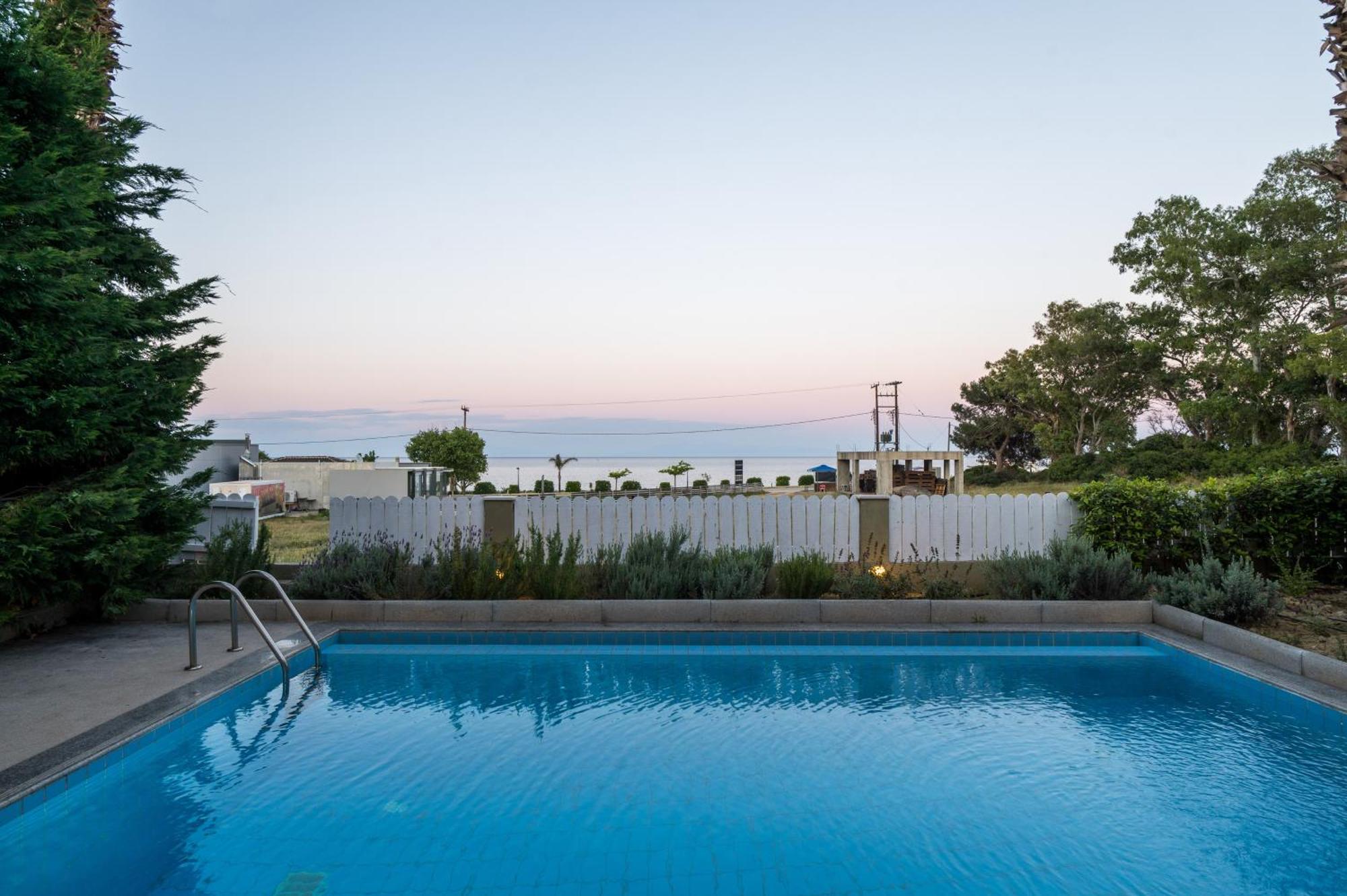 Beachfront Alexandra Villa Skala (Kefalonia)
